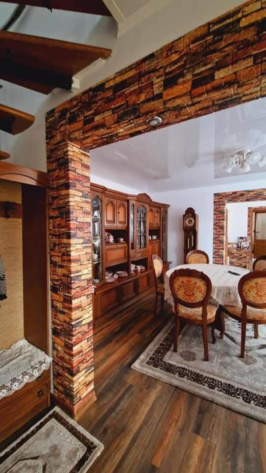 Pensiunea Rustic Oncesti Buitenkant foto
