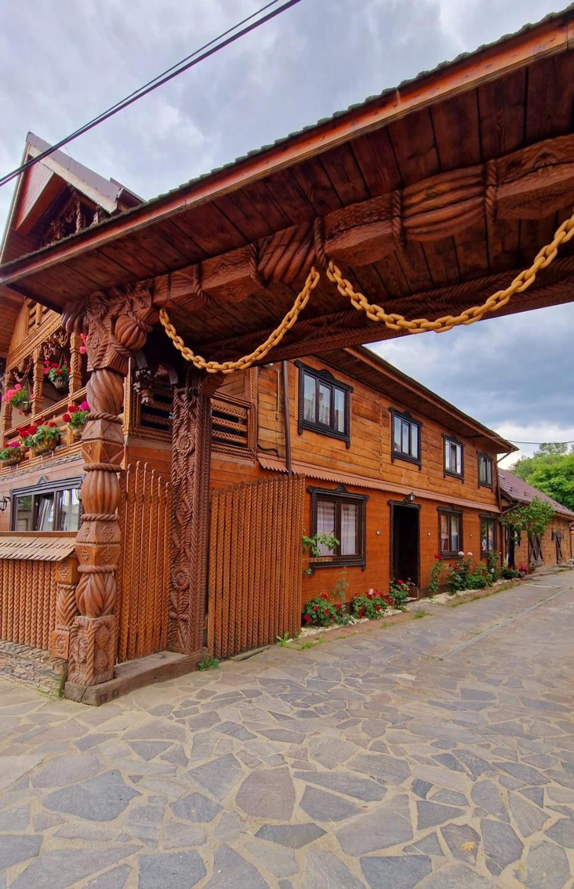 Pensiunea Rustic Oncesti Buitenkant foto